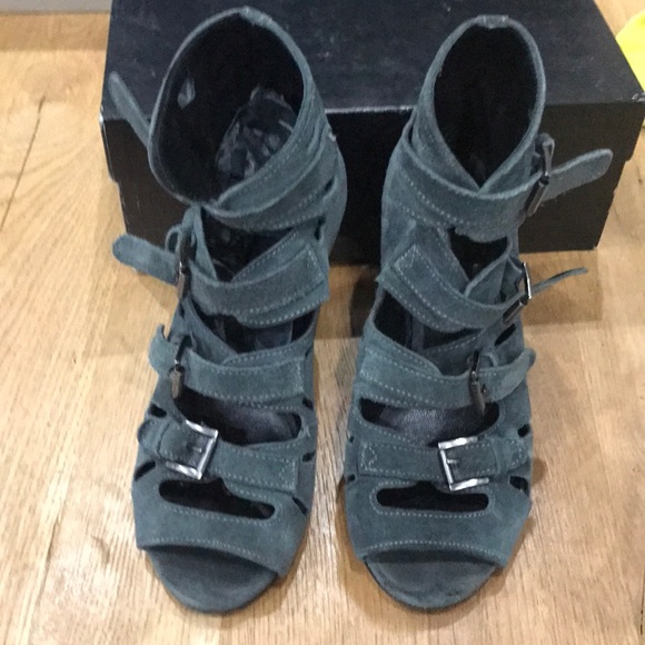 Gray Suede Gladiator Style Wedges - Picture 2 of 12